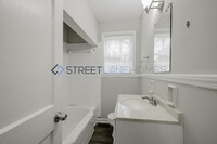 2837 King St photo'