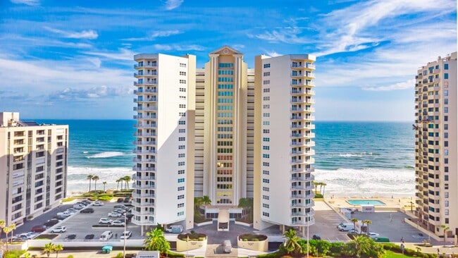 2937 S Atlantic Ave in Daytona Beach Shores, FL - Building Photo - Building Photo