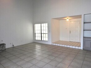 2107 Creekshire Dr in Sugar Land, TX - Building Photo - Building Photo
