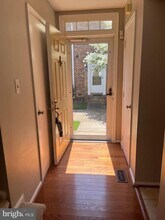 2518 S Arlington Mill Dr in Arlington, VA - Building Photo - Building Photo