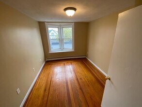 5 Lowden Ave in Somerville, MA - Building Photo - Building Photo