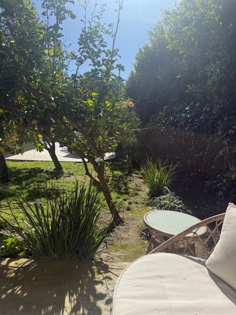 363 S Beverly Glen Blvd in Los Angeles, CA - Building Photo - Building Photo