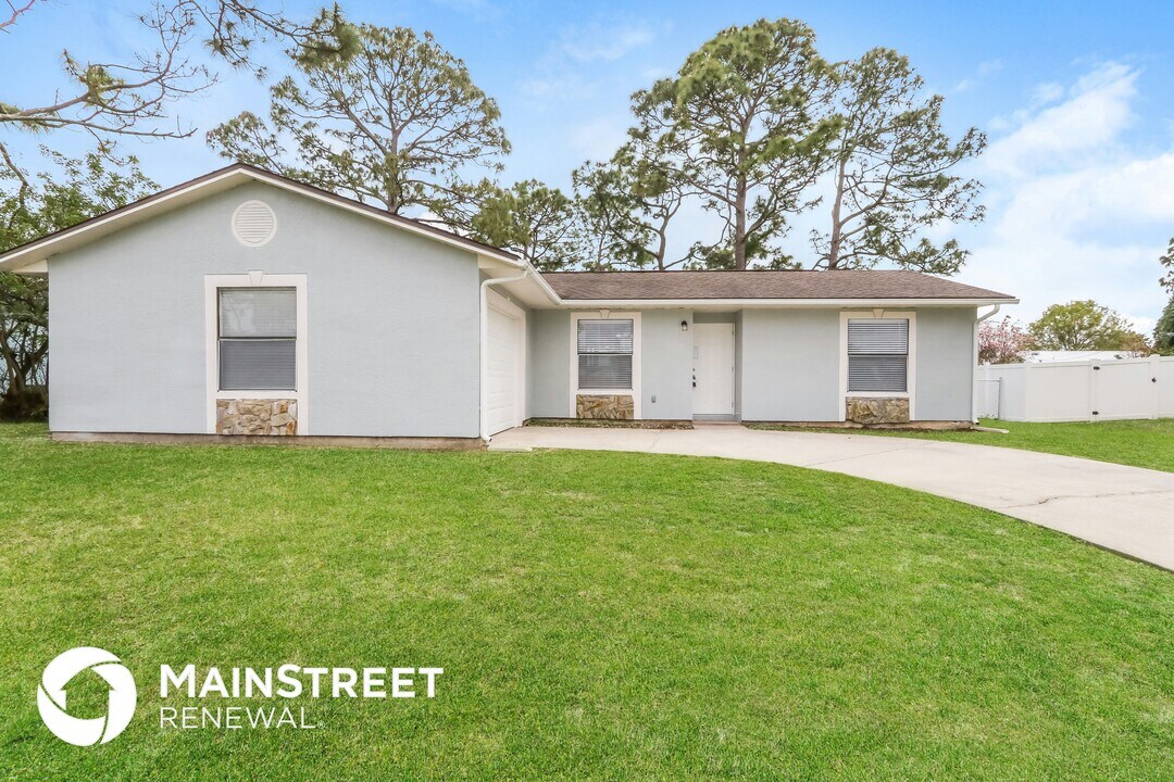 1264 Helliwell St NW in Palm Bay, FL - Building Photo