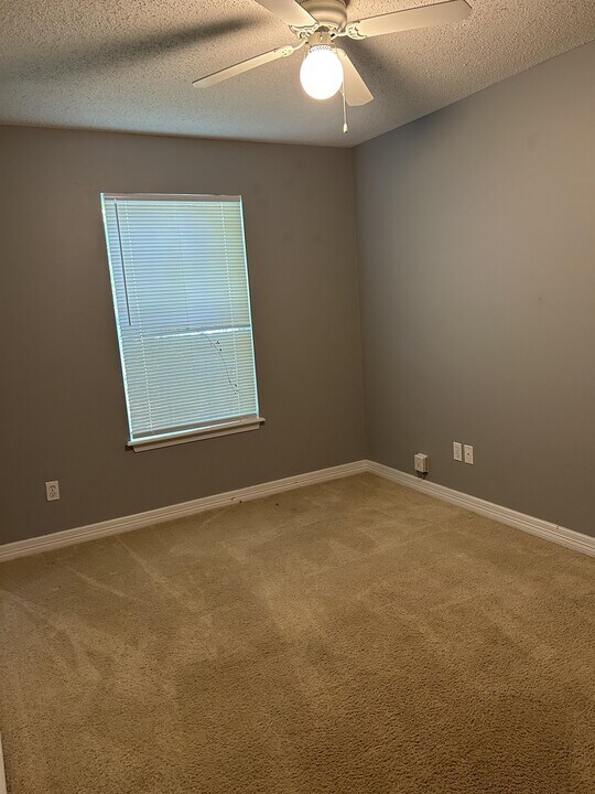 1309 W Kentucky Ave in Ruston, LA - Building Photo