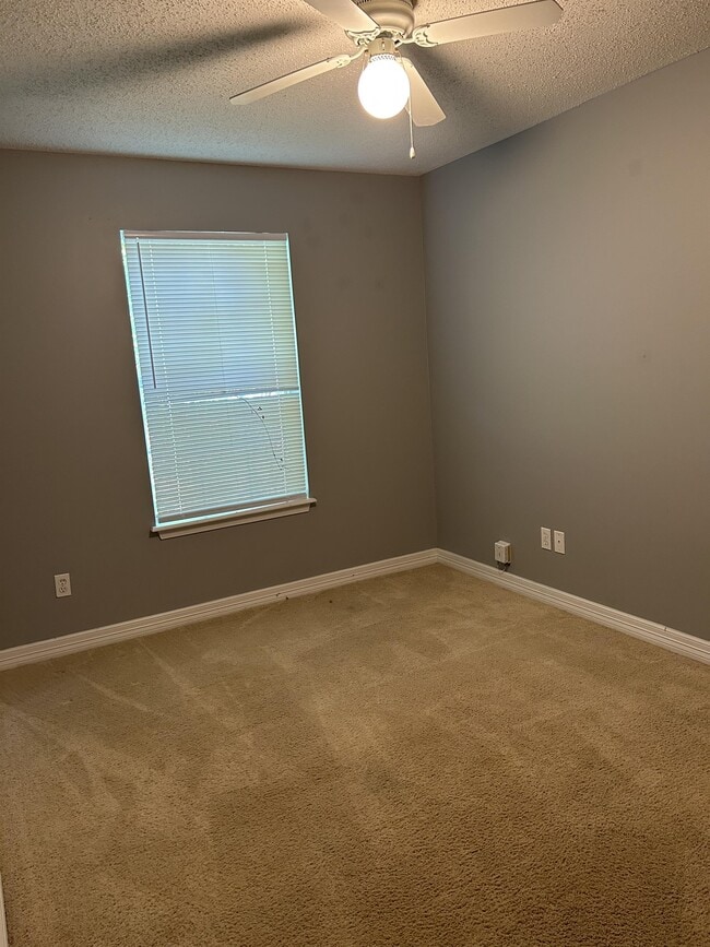 property at 1309 W Kentucky Ave