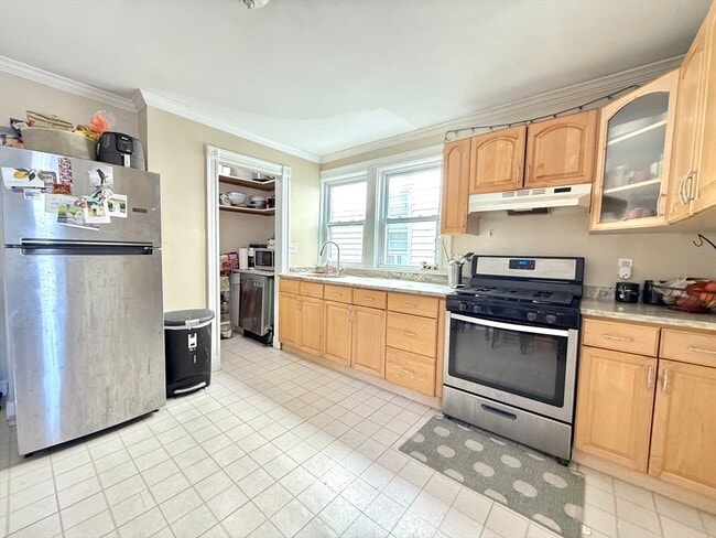 property at 19 Howell St