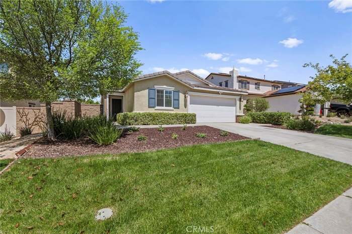 35142 Sorrel Ln in Lake Elsinore, CA - Building Photo