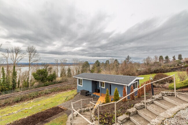 6711 SE Riverside Ln in Vancouver, WA - Building Photo - Building Photo