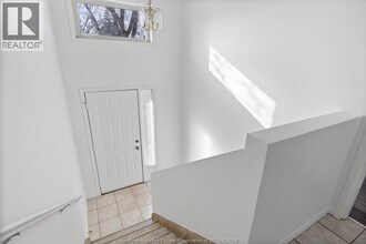 1478 Westcott Rd in Windsor, ON - Building Photo - Building Photo
