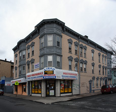 442-446 Market St in Paterson, NJ - Building Photo - Building Photo