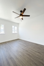 617 E 109th St in Los Angeles, CA - Building Photo - Building Photo