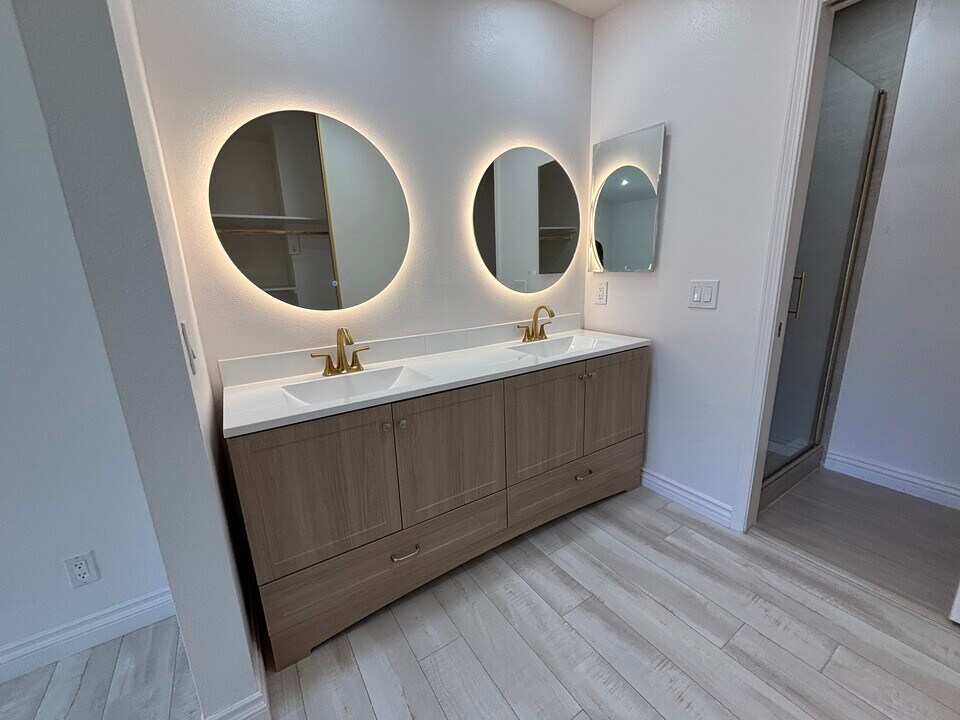 1220 Marble Ln in La Habra, CA - Building Photo