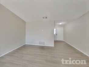 13923 Flairwood St in San Antonio, TX - Building Photo - Building Photo