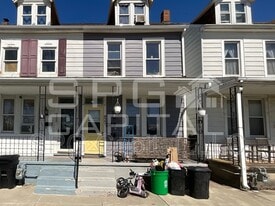 927 Hay St in York, PA - Building Photo