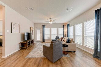 2839 Fox River Dr in Temple, TX - Building Photo - Building Photo