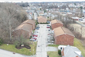 Meadow View Apartments in Greensburg, PA - Building Photo - Building Photo