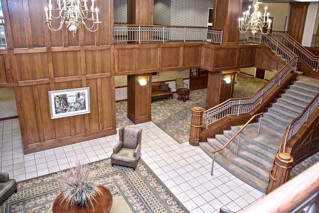 Homer G. Phillips Apartments for 55 and older in St. Louis, MO - Building Photo - Building Photo
