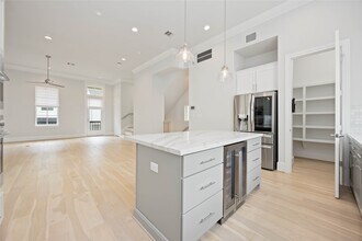 610 Delmar St in Houston, TX - Building Photo - Building Photo