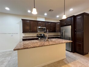 12541 NW 32nd Manor in Sunrise, FL - Building Photo - Building Photo