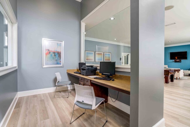 Pillars at Great Bridge