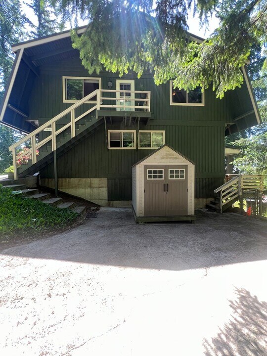 25611 SE 240th St in Maple Valley, WA - Building Photo