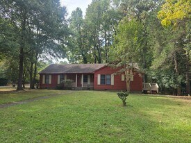 2214 Daley Rd in Chapel Hill, NC - Building Photo