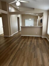 11920 Whisper Creek Dr in Riverview, FL - Building Photo - Building Photo