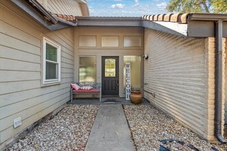 6003 Long Leaf Dr in Houston, TX - Building Photo - Building Photo