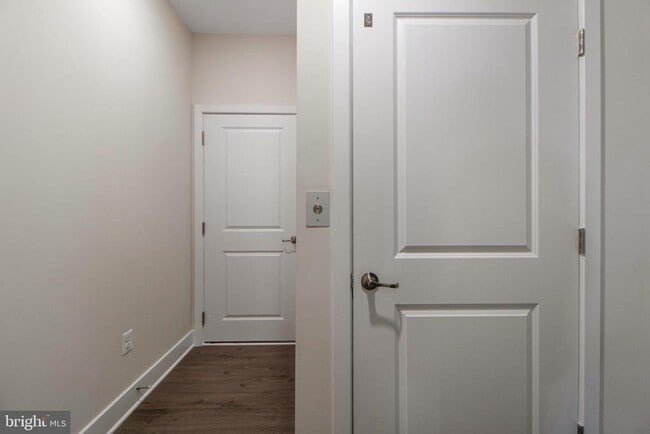 7960 -B Potter Pl in Elkridge, MD - Building Photo - Building Photo