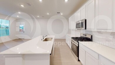 726 Madrono Dr in Princeton, TX - Building Photo - Building Photo