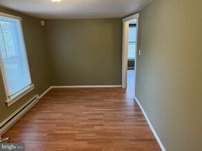 1407 E Norwegian St in Pottsville, PA - Building Photo - Building Photo