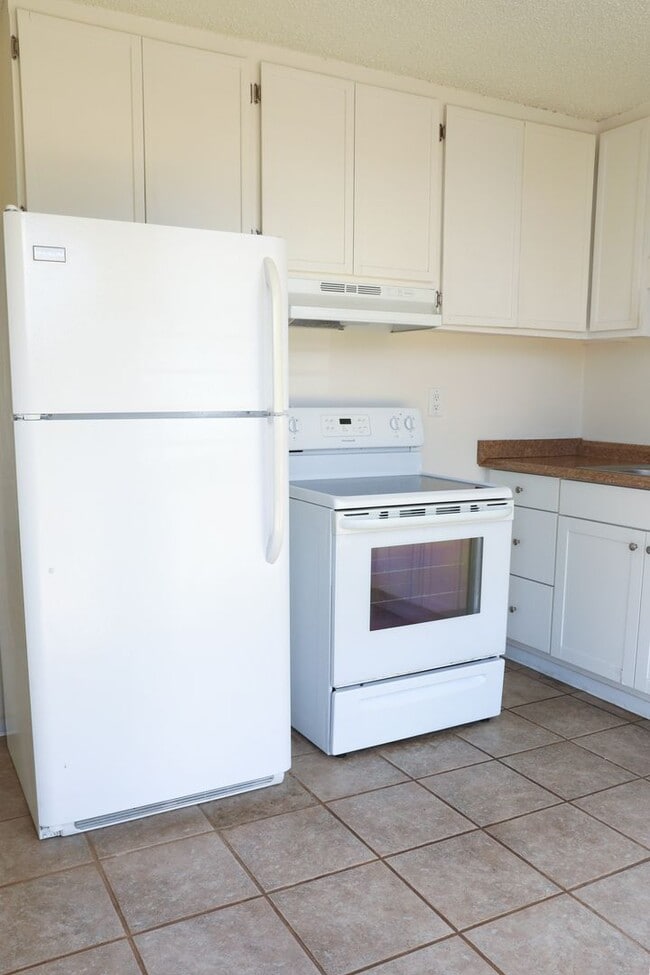 936 Lehua Ave in Pearl City, HI - Foto de edificio - Building Photo