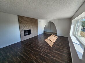 1500 Cole Way in La Habra, CA - Building Photo - Building Photo