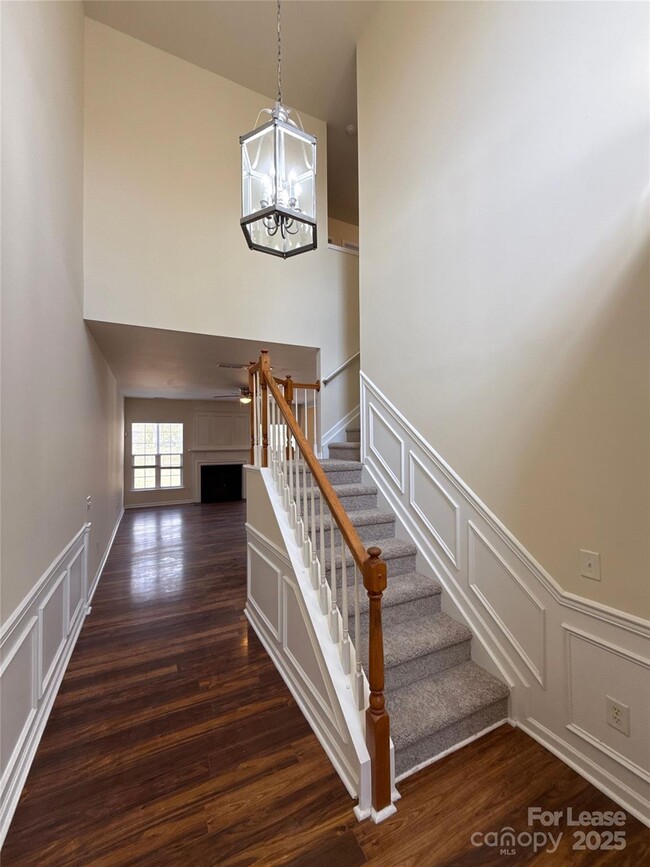 9102 Redmond Trace Rd in Charlotte, NC - Building Photo - Building Photo