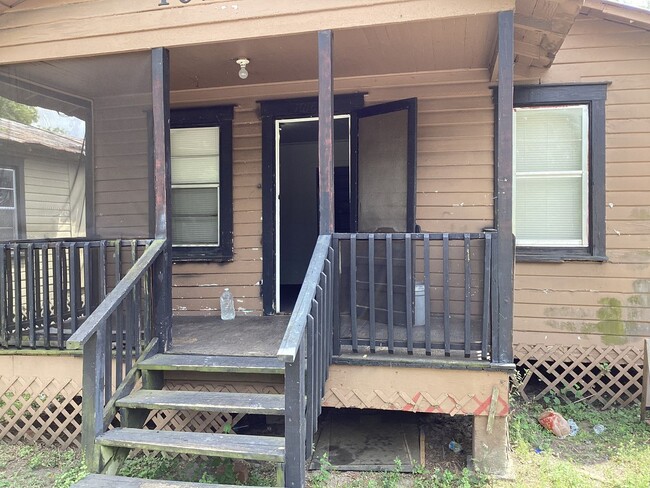 1016 Bentley St in Orlando, FL - Building Photo - Building Photo