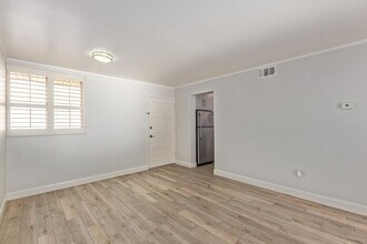 4727 E Lafayette Blvd in Phoenix, AZ - Foto de edificio - Building Photo