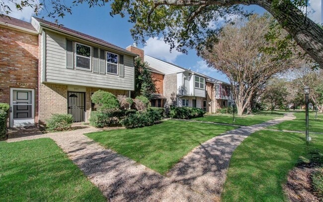 property at 9495 Fondren Rd