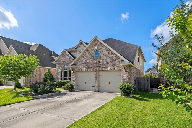 19727 Lakeside Pointe Ct