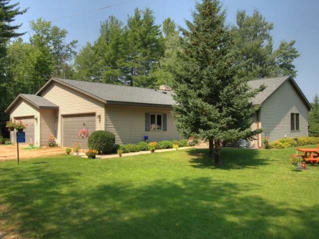 8912 Little Pickerel Ln in Saint Germain, WI - Building Photo