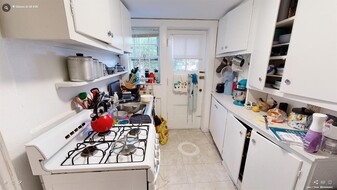 24 Gibson St, Unit 3 in Cambridge, MA - Building Photo