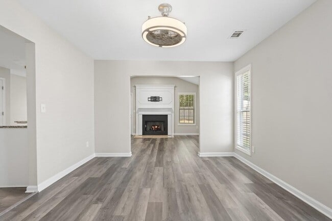 3637 Oakland Spring Ct in Snellville, GA - Building Photo - Building Photo