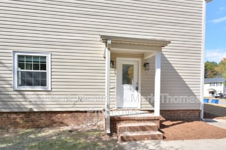 210 Bridgefield Pl in Durham, NC - Building Photo - Building Photo