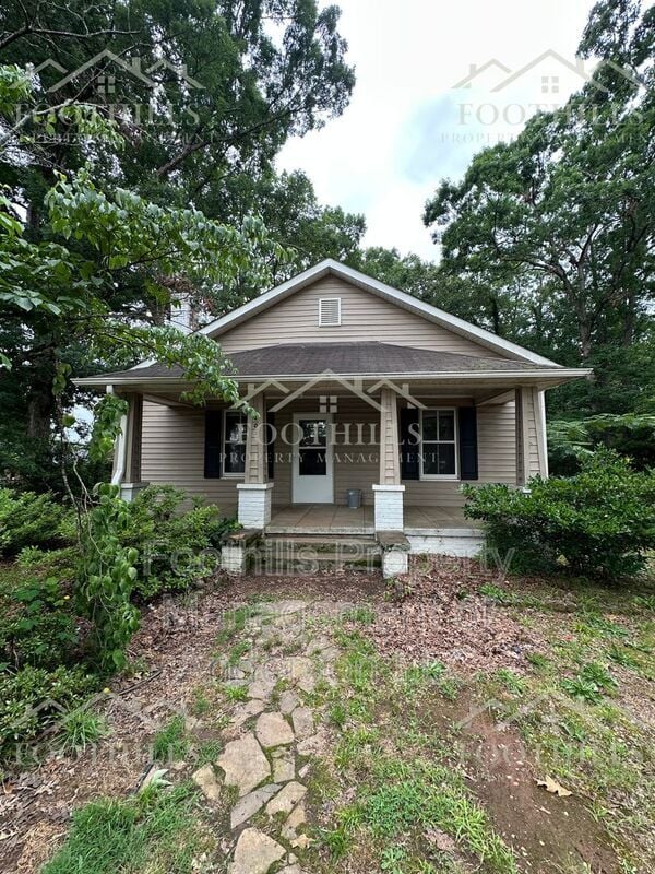 property at 403 Lewis St