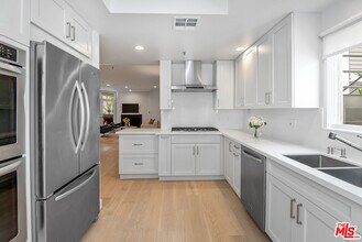 2913 3rd St in Santa Monica, CA - Building Photo - Building Photo