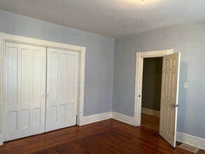 175 Dwight St in New Britain, CT - Building Photo - Building Photo