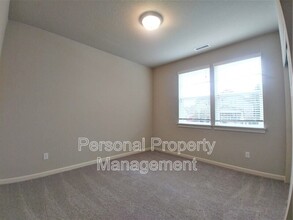 4814 NE 109th St in Vancouver, WA - Foto de edificio - Building Photo