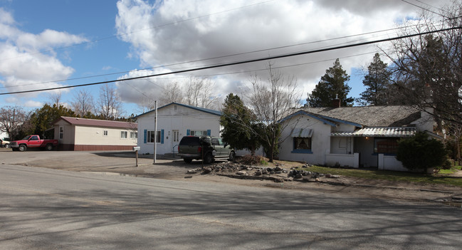 Lincoln Court in Jerome, ID - Building Photo - Building Photo