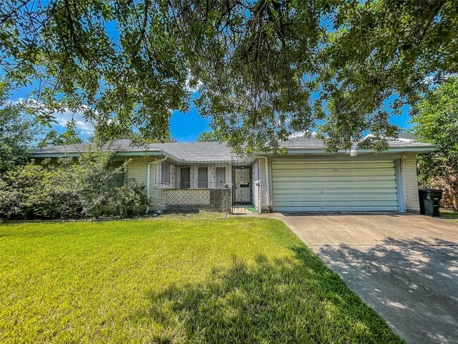 property at 7010 Captain Dr