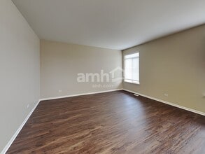 16640 Borio Dr in Crest Hill, IL - Building Photo - Building Photo