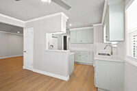 1563 Santa Ana Ave, Unit A in Costa Mesa, CA - Building Photo - Building Photo